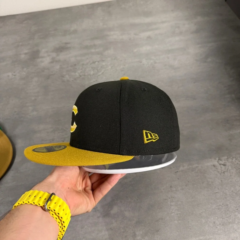 New Era Chicago Cubs‎ Hat 7 Black Metallic Gold Alternate 59Fifty Fitted Cap